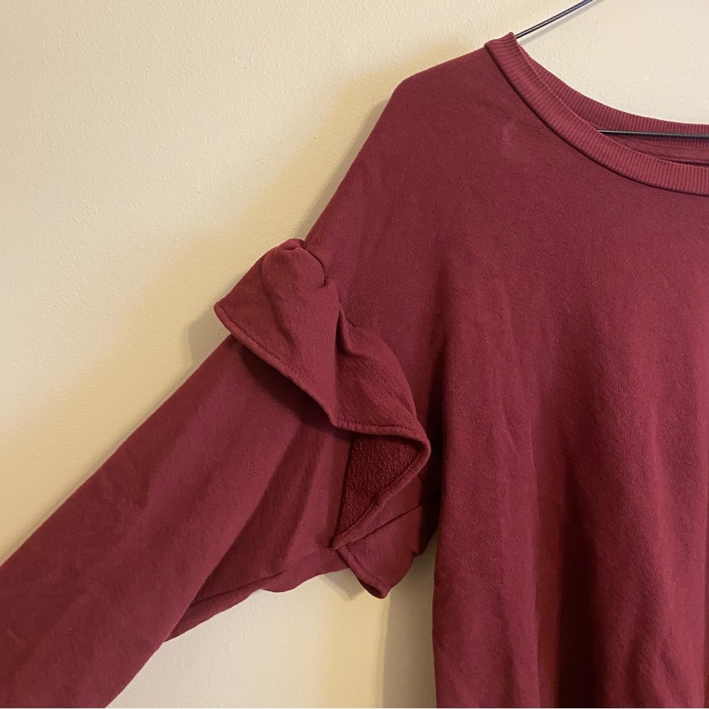 Current/Elliot size 2 burgundy sweatshirt with ruffle detail on sleeves